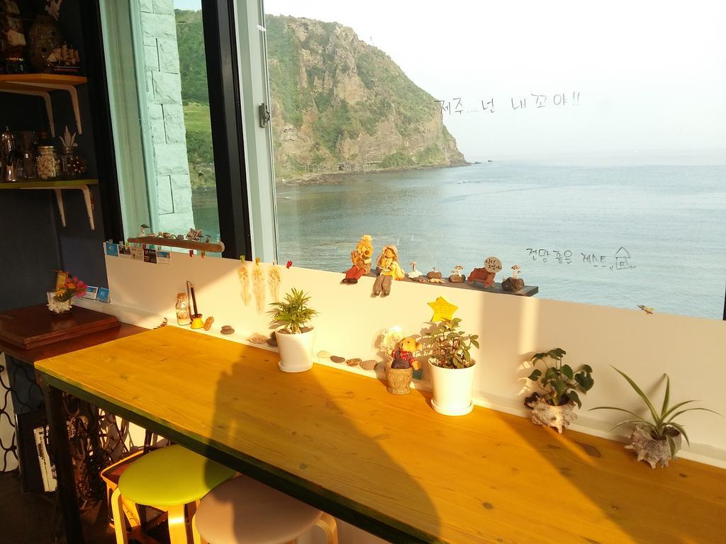 Nice View Guesthouse ซอกวีโพ ภายนอก รูปภาพ